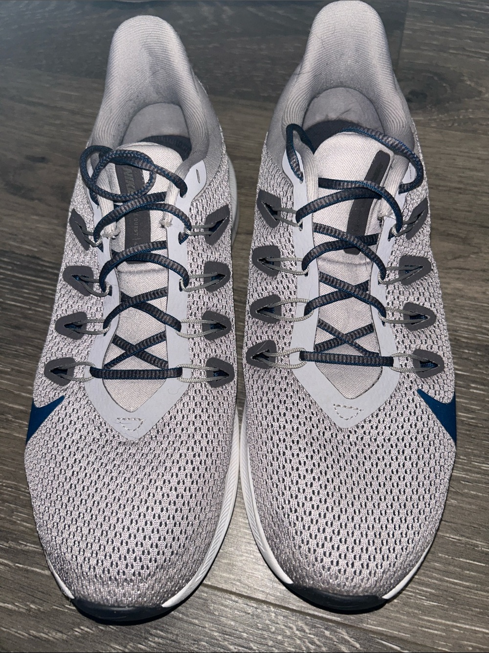 Nike Men's Running Shoes - Light Gray & Navy